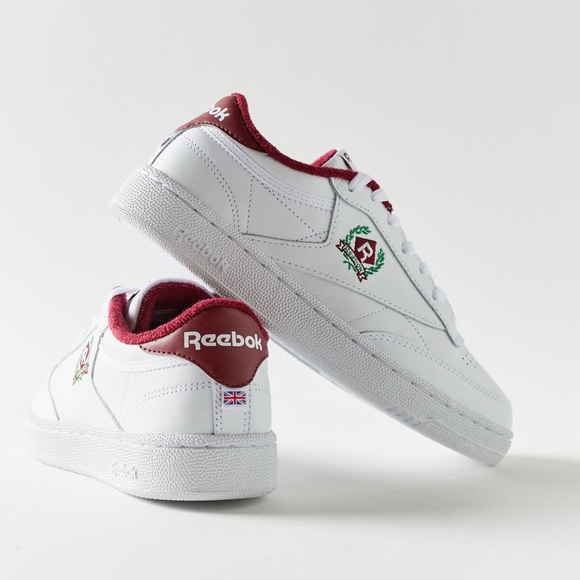 reebok club c crest